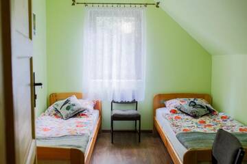 Фото номера Дом с 4 спальнями Загородные дома Kamienna Chata г. Urowo 23